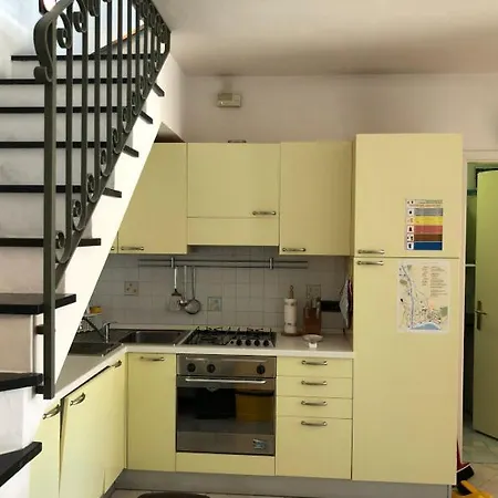 Via Garibaldi Centro Storico * Levanto