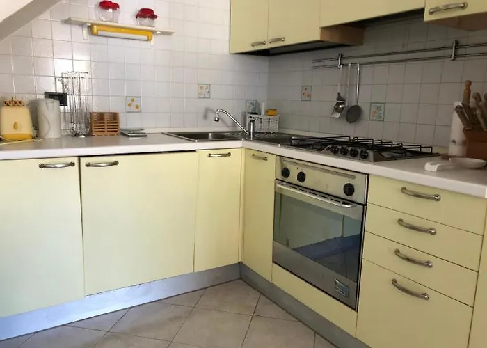 Via Garibaldi Centro Storico *